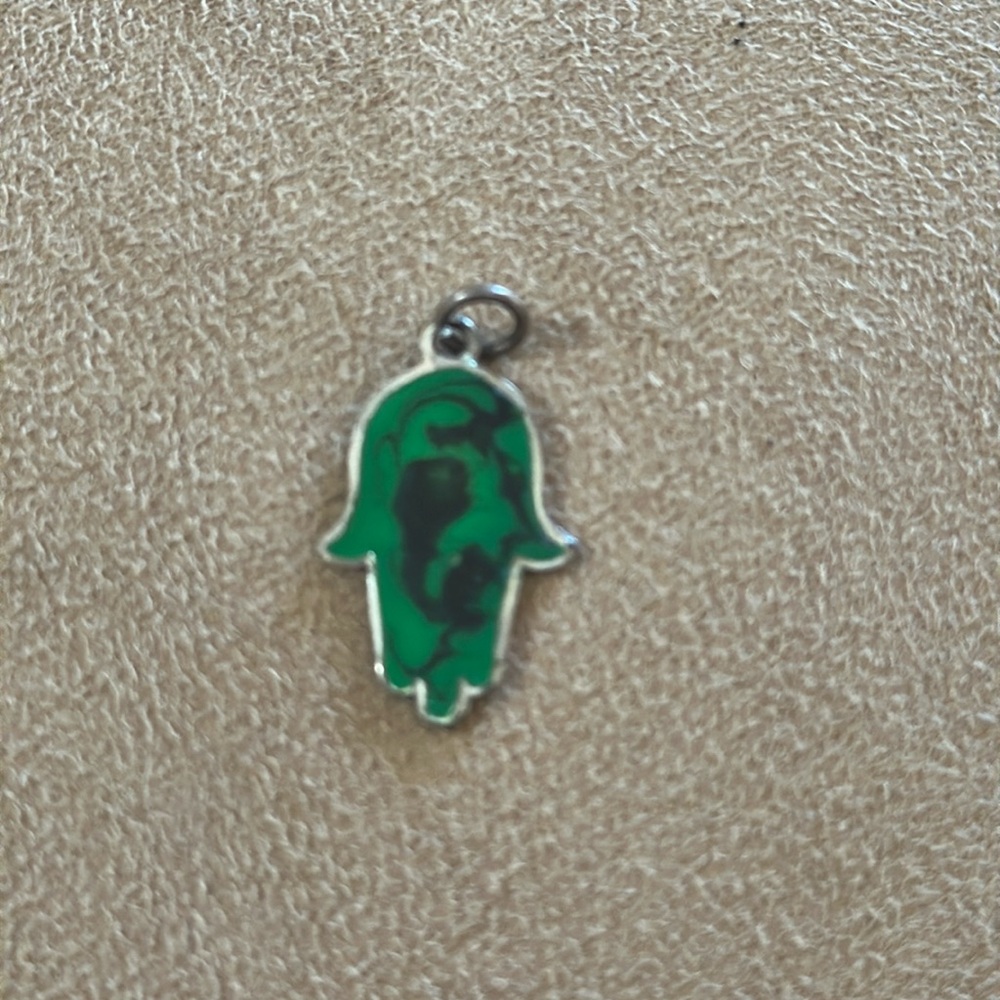 925 Sterling Silver Vintage Hamsa Pendant jewelry